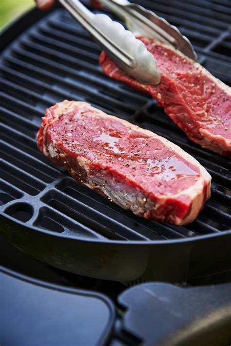 Australian Wagyu Sirloin Steak is The World’s Best Steak | Aussie Beef