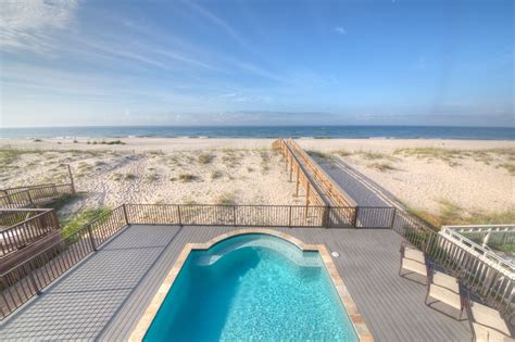 Beautiful Beachfront Home With Private Pool And Amazing Views Of Gulf