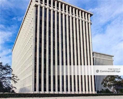 1 Greenway Plaza, Houston, TX | CommercialSearch