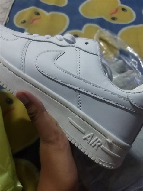 รองเท้า Nike Air Force 1 ของแท้ของปลอม Pantip