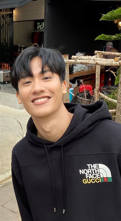 Pin By On Ship In Gmmtv Gmmtv Actors Ideal Boyfriend Cute Gay Couples