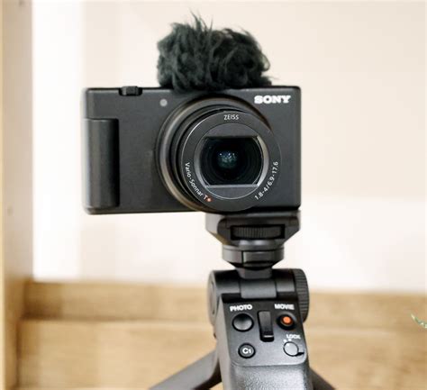 ソニーの新vlogカメラ「vlogcam Zv 1 Ii」は、セルフィ―、製品紹介がより便利に！ Stereo Sound Online