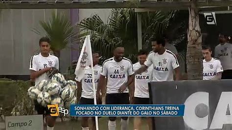 De olho na liderança Corinthians treina para enfrentar o Galo Vídeo