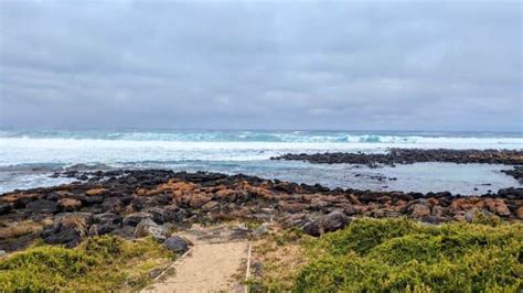 Walking to Port Fairy Lighthouse: The Ultimate Guide - Explore Victoria