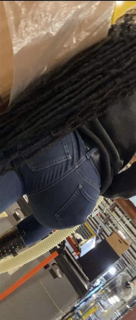 Thick Ass Co Worker First Post Forum