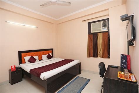 Hotels In Noida City Centre Noida Starting 399 Upto 81 OFF On