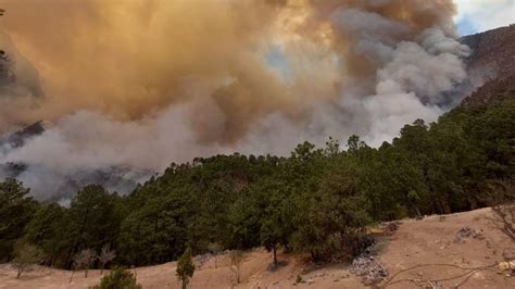 Incendio En Santiago Cobra Fuerza Y Arrasa Con Mil Hect Reas