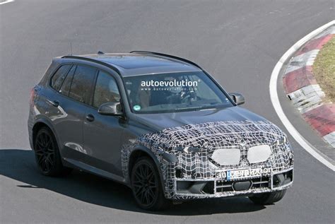 2023 BMW X5 M Facelift Spied While Driven Hard On The Nurburgring It