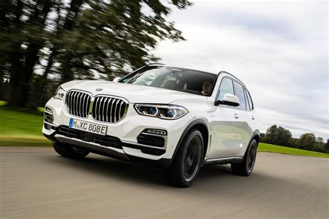 2021 BMW X5 plug-in hybrid: More of everything, especially power - CNET