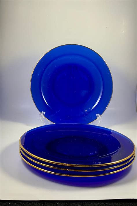 Vintage Cobalt Blue Plates With Gold Trim Set Of 4 Etsy