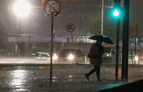 Inumet Volvi A Emitir Una Alerta Naranja Por Tormentas Fuertes Y