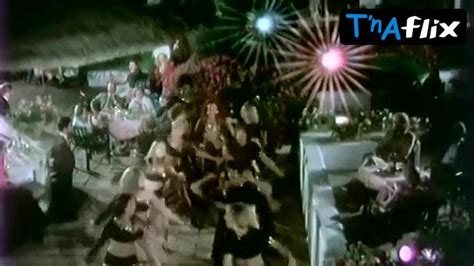 Iris Chacon Thong Scene In La Mujer Es Un Buen Negocio Porn Videos