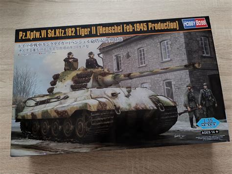 Plastikový model Pz Kpfw VI Sd Kfz 182 Tiger II Aukro