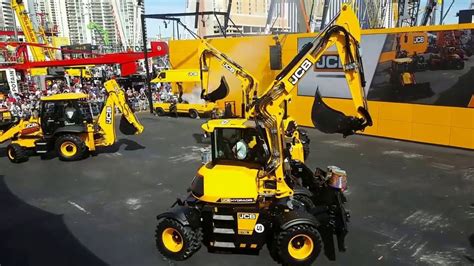 UrParts At Conexpo 2017 JCB Dancing Diggers Show YouTube