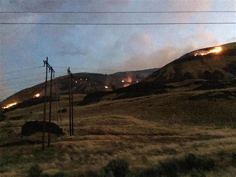 Chelan County Wildfire Grows To 4500 Acres Douglas County Fire At