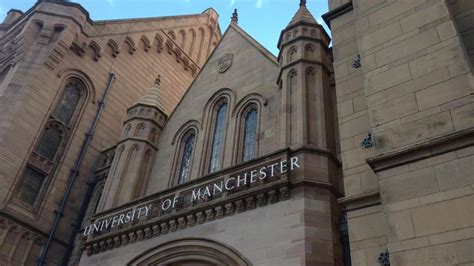 Manchester Business School: Manchester | Carlson School of Management