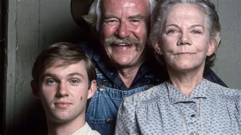 The Waltons Turns 50 See Fans Picks For The Best Episodes