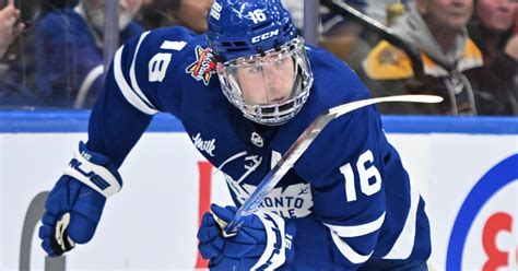 Mitch Marner Sheds Fishbowl At Maple Leafs Practice After Wearing It