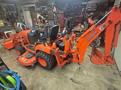 kubota bx tractor  backhoe commercial vehicles
