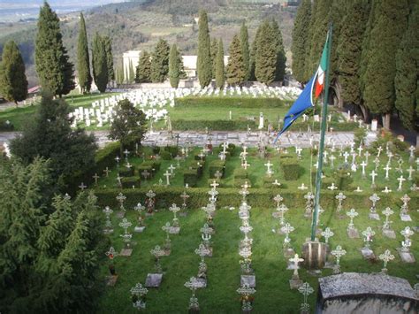 Viaggio Nei Cimiteri Monumentali Di Firenze Il Reporter