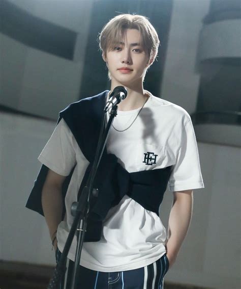 220806 Enhypen Comeback Show VCR Behind Photo Sketch Sunghoon Photo