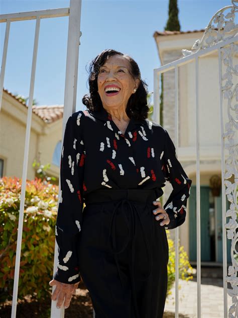 Vegas showgirl Anna Bailey broke barriers. At 97, she’s still got it