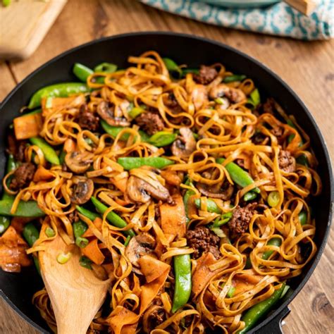 Quick Hoisin Beef Noodle Stir Fry Slimming Eats