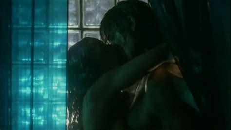 Nude Video Celebs Kari Wuhrer Nude Berserker