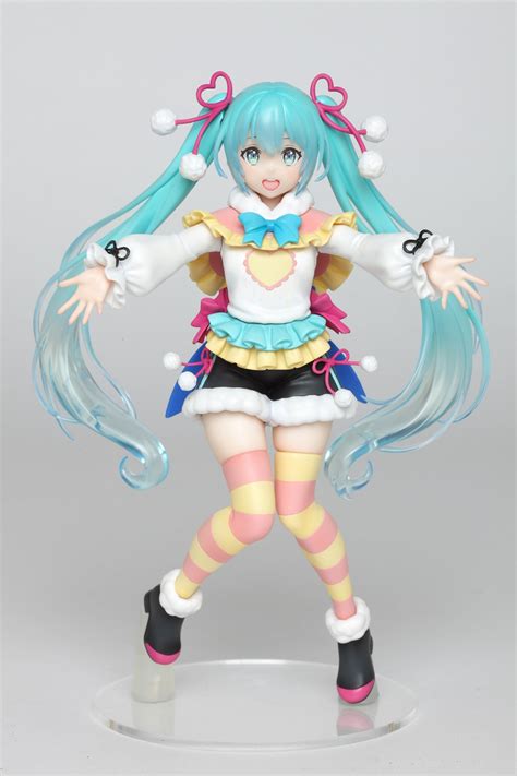 Vocaloid Hatsune Miku Winter Version Figure Videguy Collectibles