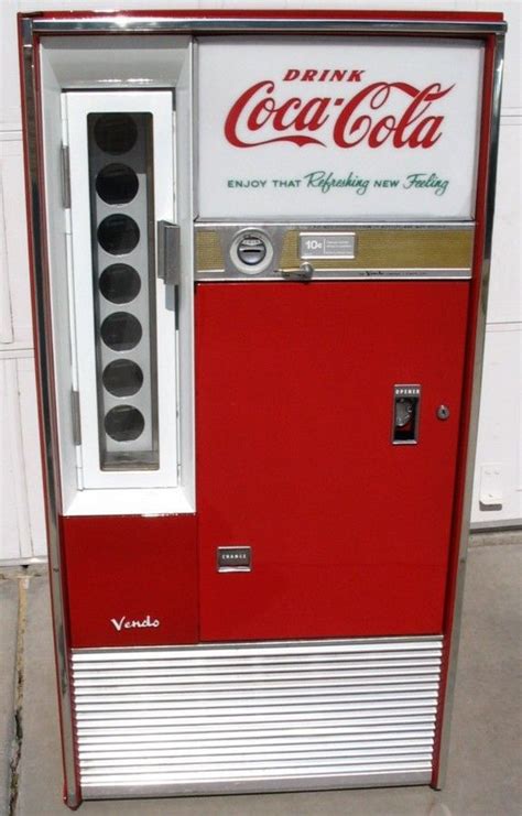 Vintage Coca Cola Vendo 63 Bottle Machine