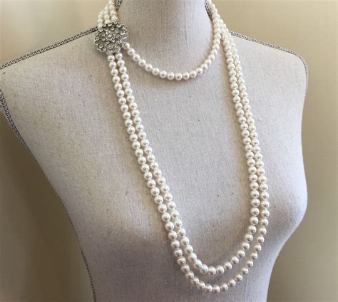 Long Pearl Flapper Necklace With Backdrop And Earrings Set