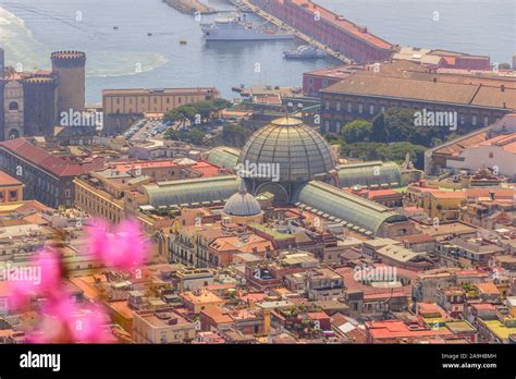 Naples city skyline hi-res stock photography and images - Alamy