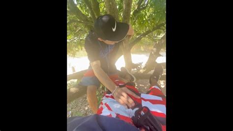 Cruising En El Parque De Medellin Pornhub Gay