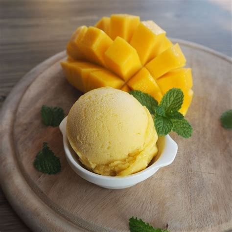 Sorbet à la mangue au Monsieur Cuisine Connect