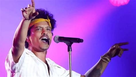 Bruno Mars Cancela Show Em Israel E Aguarda Orienta Es Para Deixar