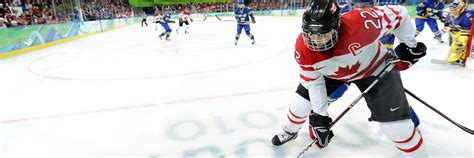 Hayley WICKENHEISER - Olympic Ice Hockey | Canada