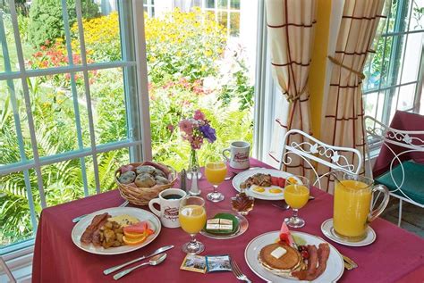 Bed & Breakfast near Manchester in Arlington, VT | The Arlington Inn