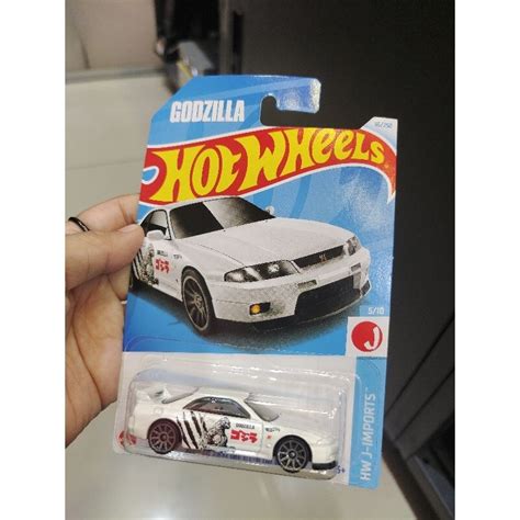 Hot Wheels Nissan Skyline Gt R Godzilla Bcnr Shopee Philippines
