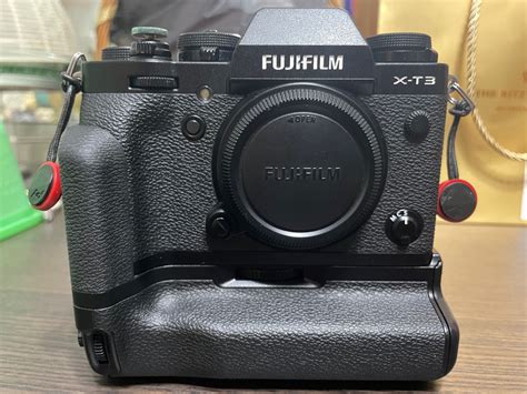 Fujifilm X-T3, multiple free items!, Photography, Cameras on Carousell