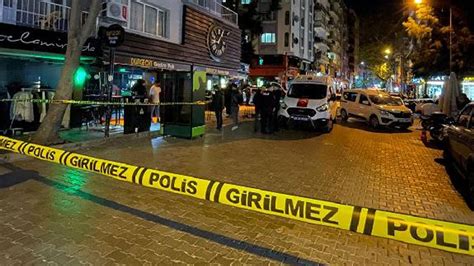 İzmir de gece kulübü önünde vurulmuştu yaşam savaşını kaybetti