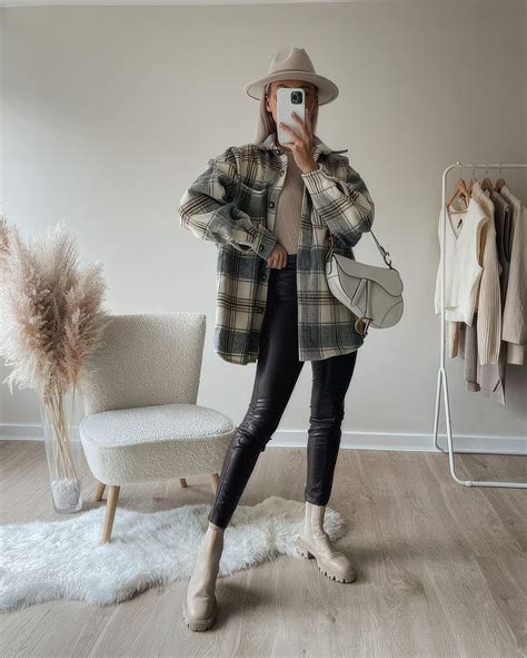 29 Nude Chelsea Boots Outfits For The Fall Styleoholic