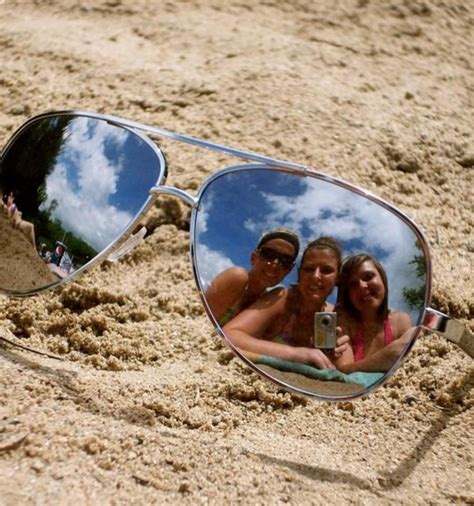 Креативные идеи для фото на море Beach Photography Poses, Photography ...