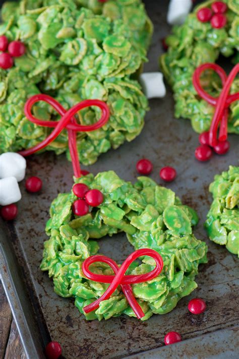 Cornflake Wreaths - Christmas Wreath Cookies