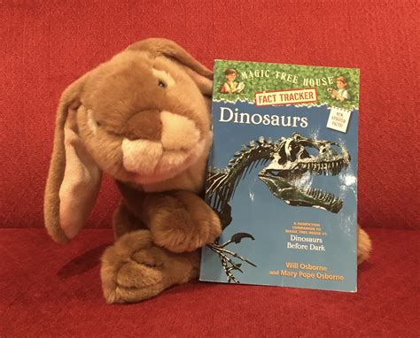 Dinosaurs Before Dark Magic Tree House No 1 6
