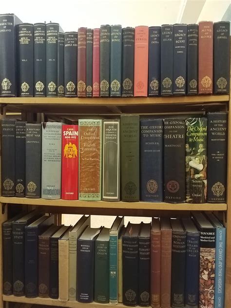 Lot 160 - Oxford University Press. A large collection