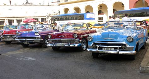 The Classic Cars of Cuba – Cindy Ross