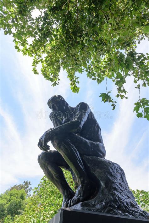 El Pensador De Auguste Rodin En Norton Simon Museum Foto De Archivo