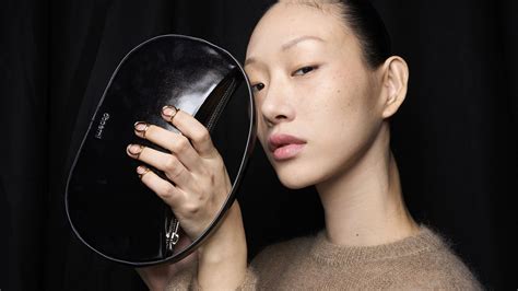 DIY manikúra nude edice