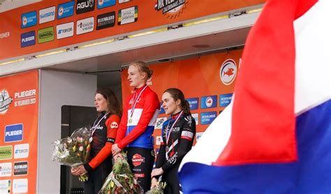 NK Veldrijden Brons Voor Fem Van Empel En Larissa Hartog Al Het