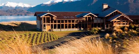 Fiordland Lodge - Te Anau | New Zealand Travel